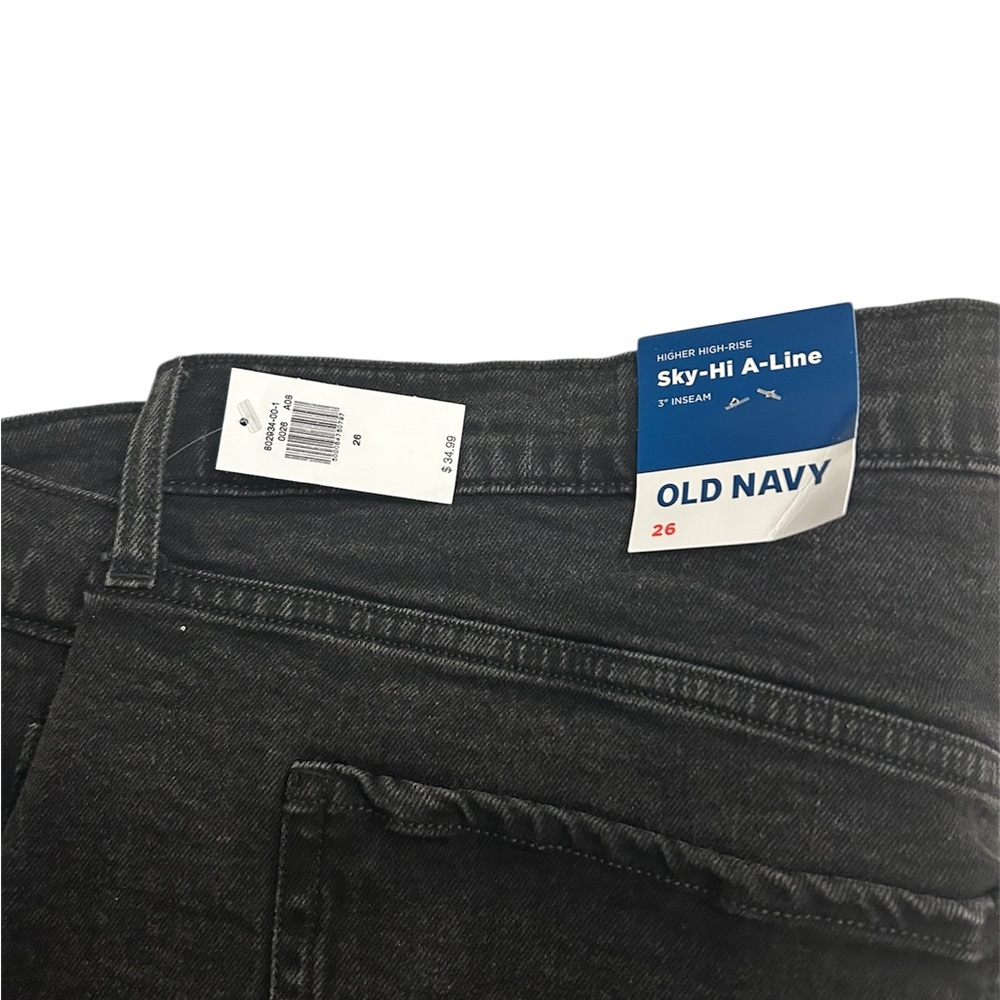 Old Navy Black Jean Shorts for Women Size 26 - Picture 2 of 3